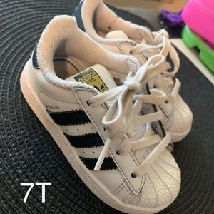 Toddler Adidas Shell Toe Sneakers 7T